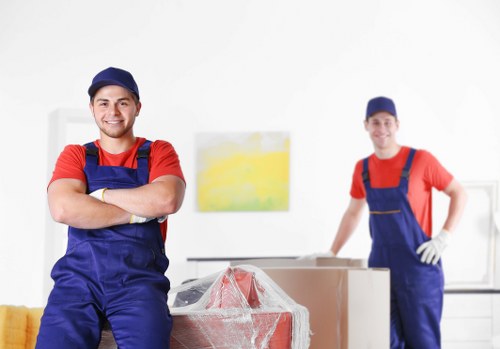 Van moving service in Canonbury for local transport jobs